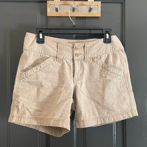 retro north face shorts
